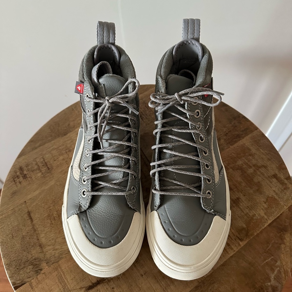 Vans Sk8-Hi Waterproof Insulated Shoe